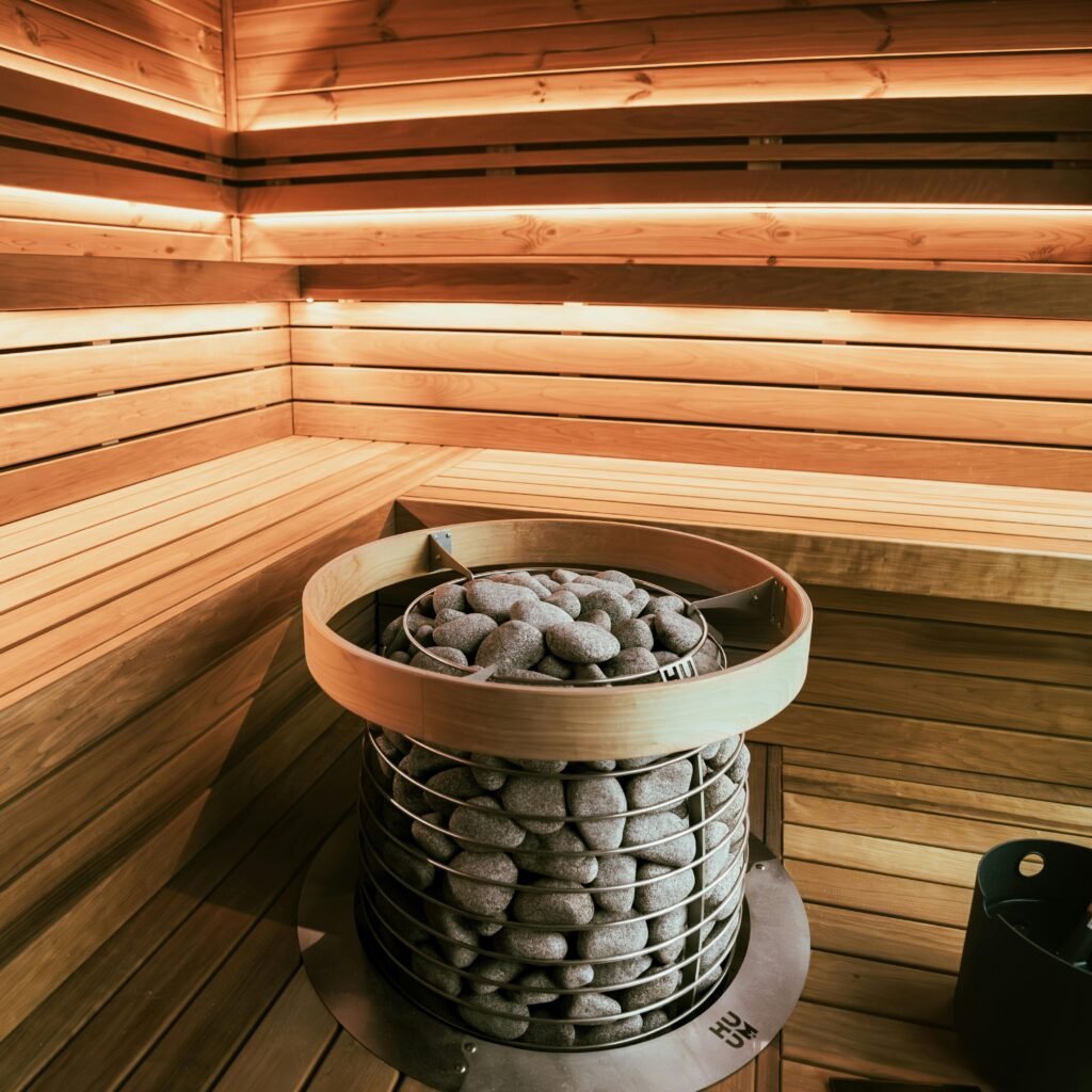 SAUNA VILLANUEVA HOTELS AND RESORTS CANADA